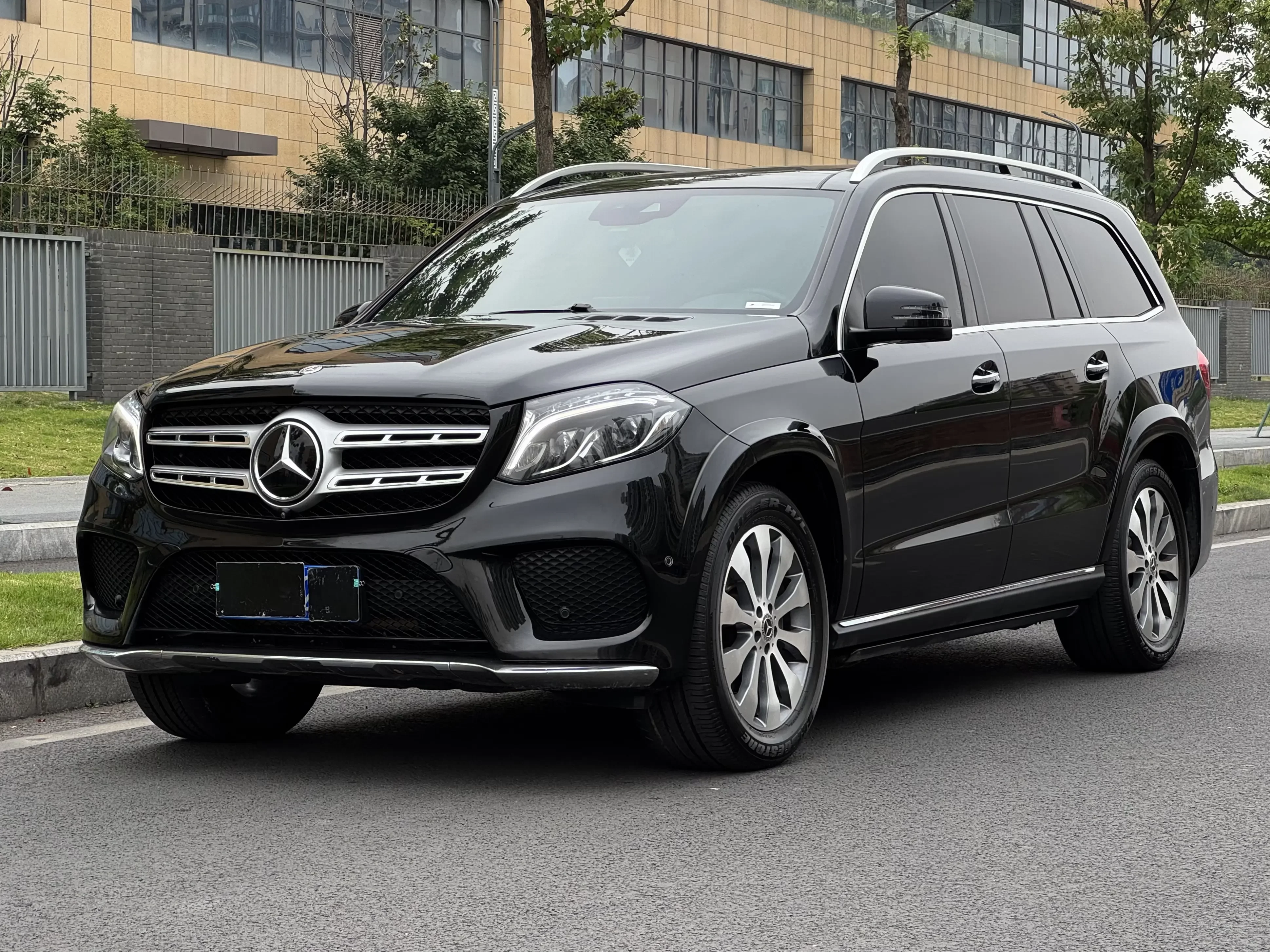 Mercedes-Benz GLS