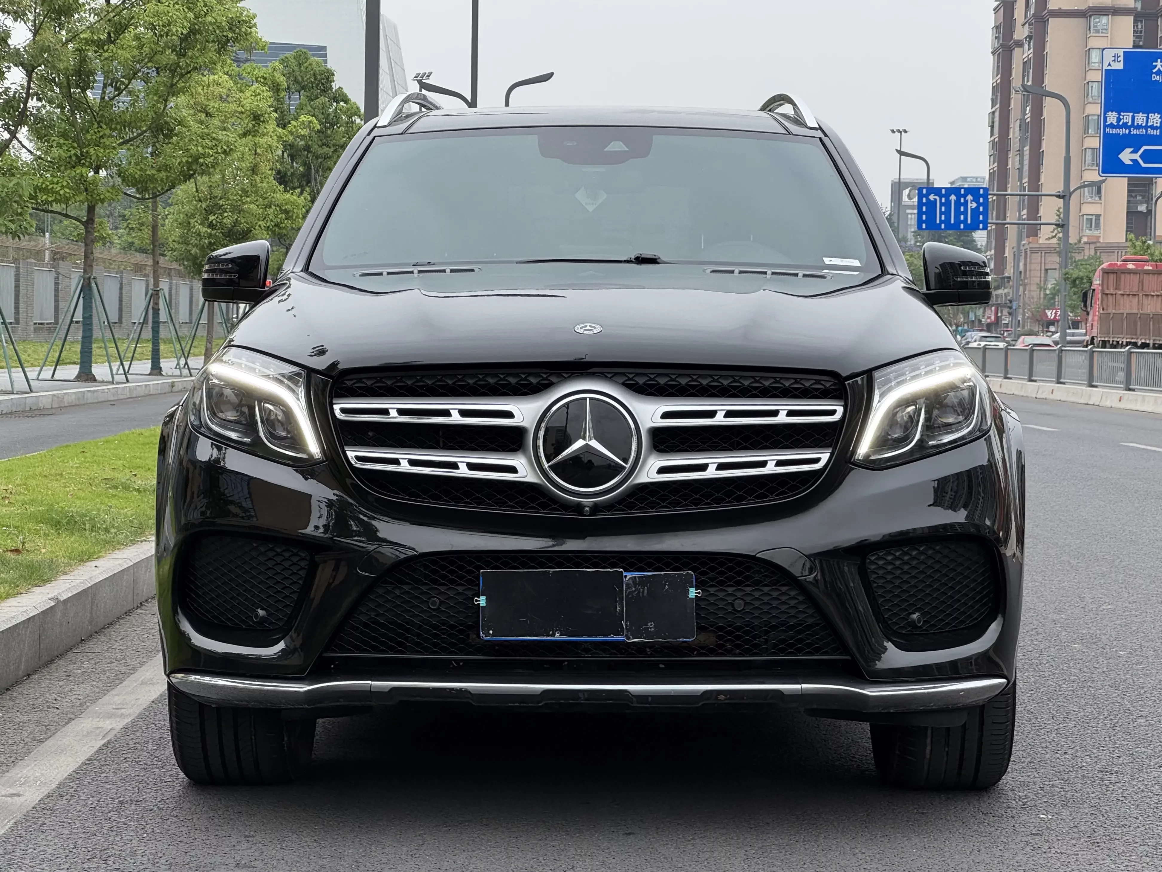 Mercedes-Benz GLS