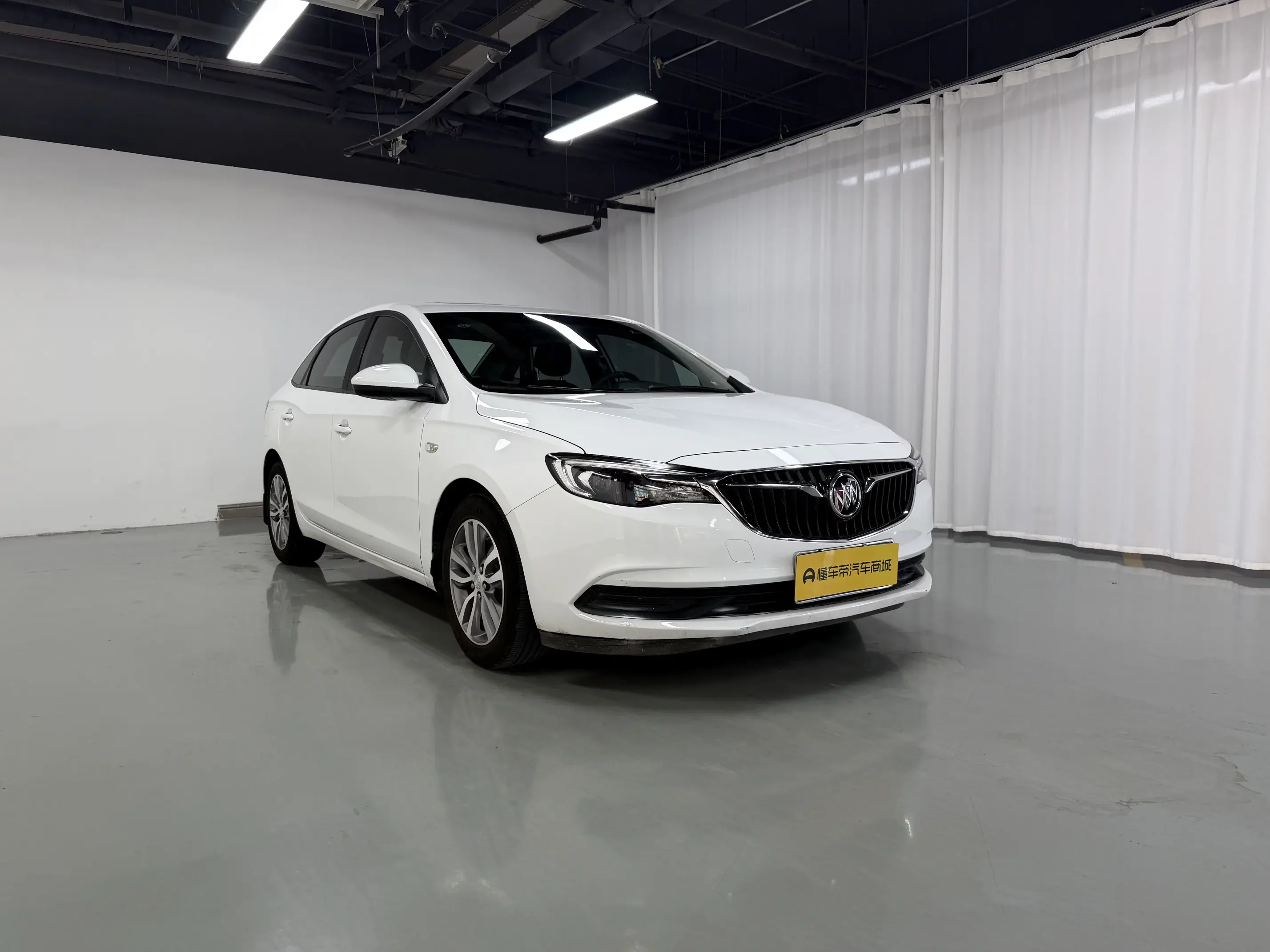 Buick Yinglang