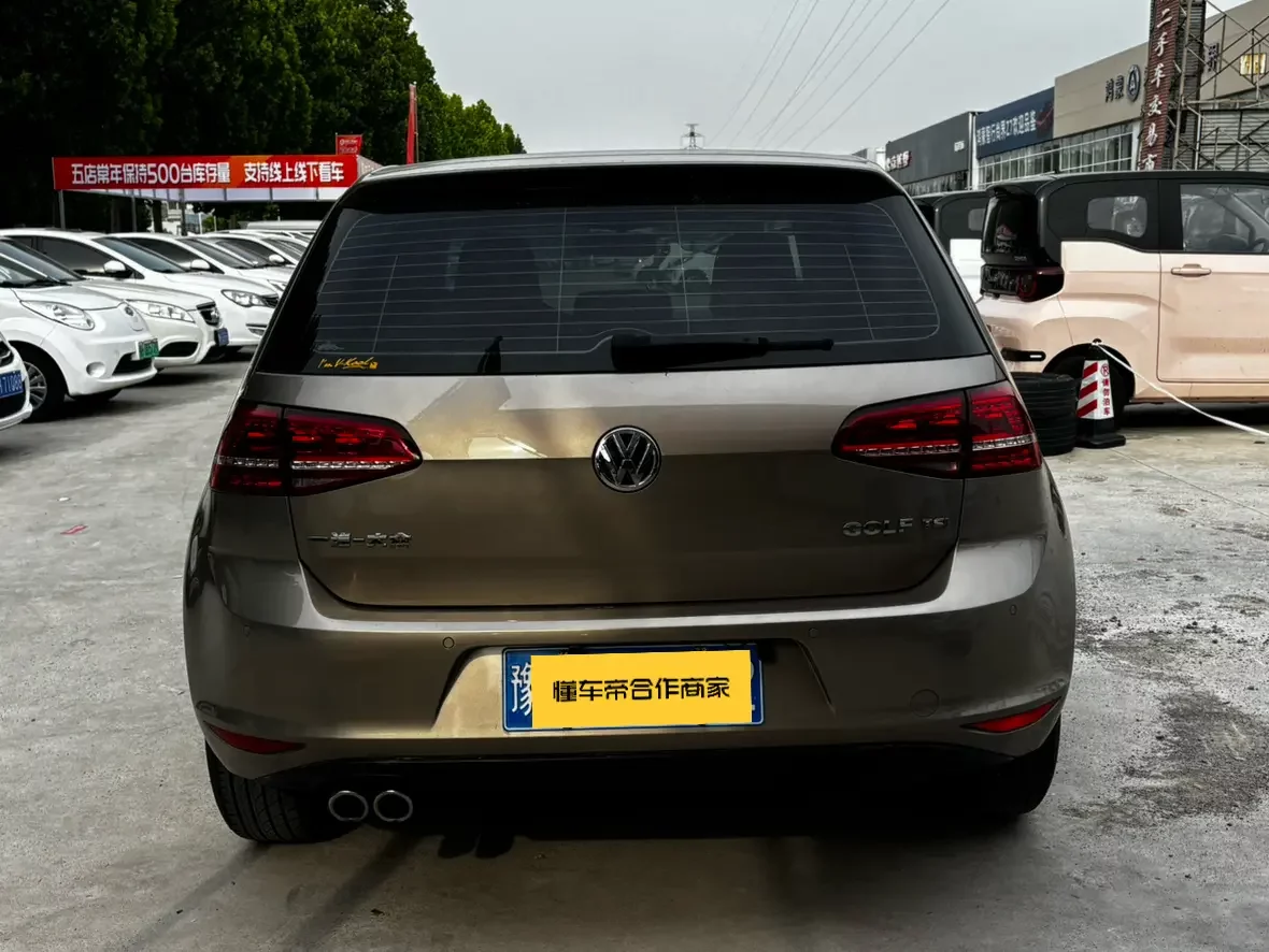 Volkswagen golf