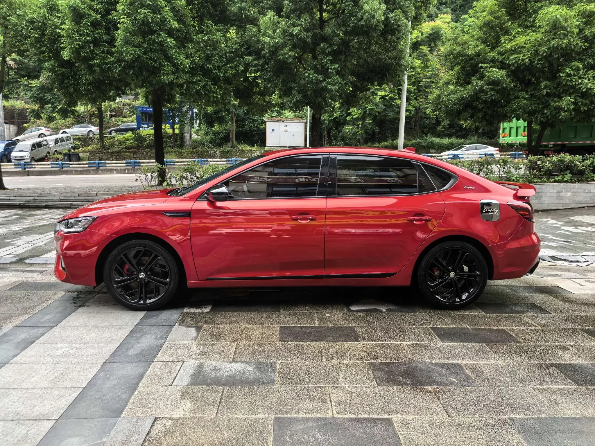 MG 6