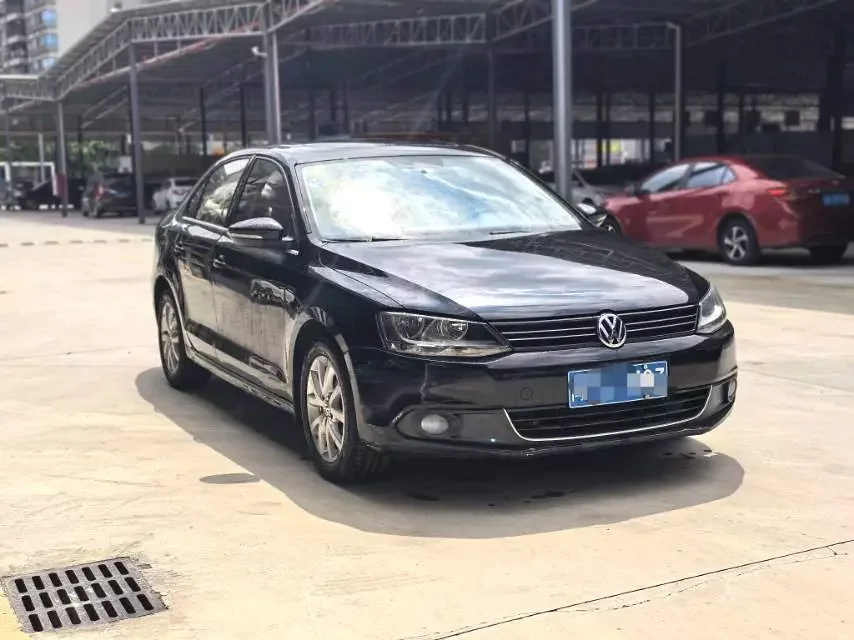 Volkswagen Sagitar