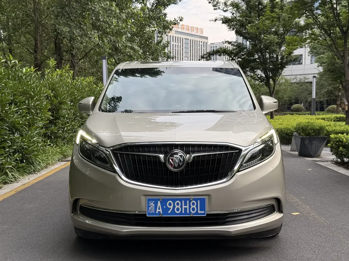 Buick GL8