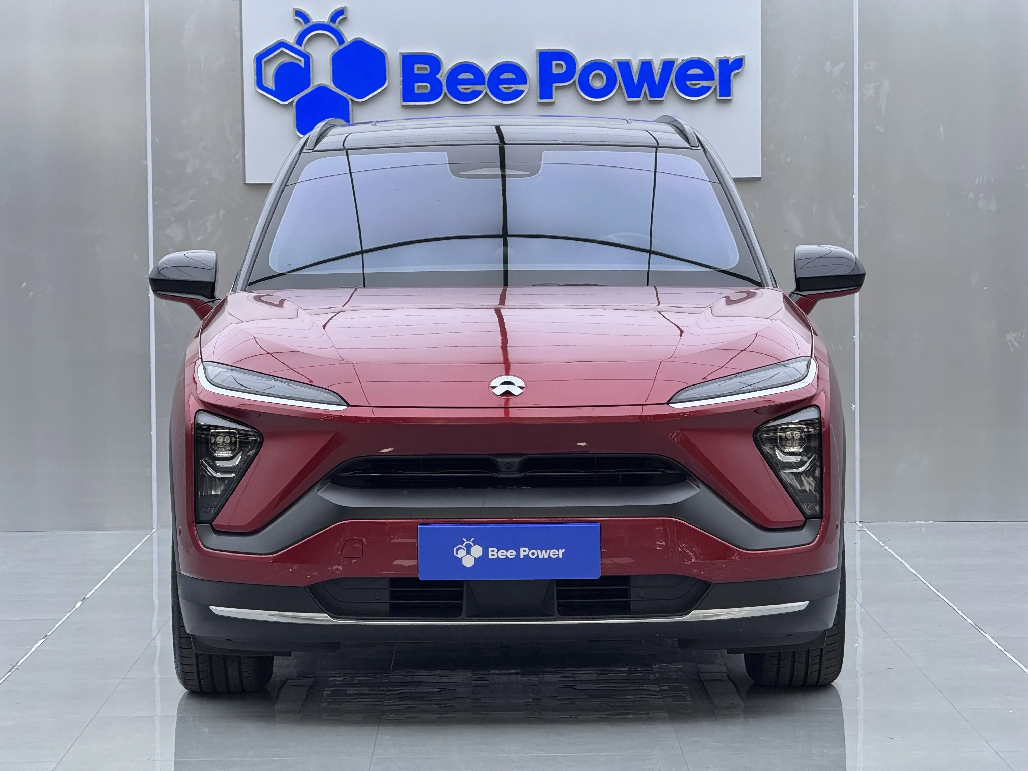 NIO ES6