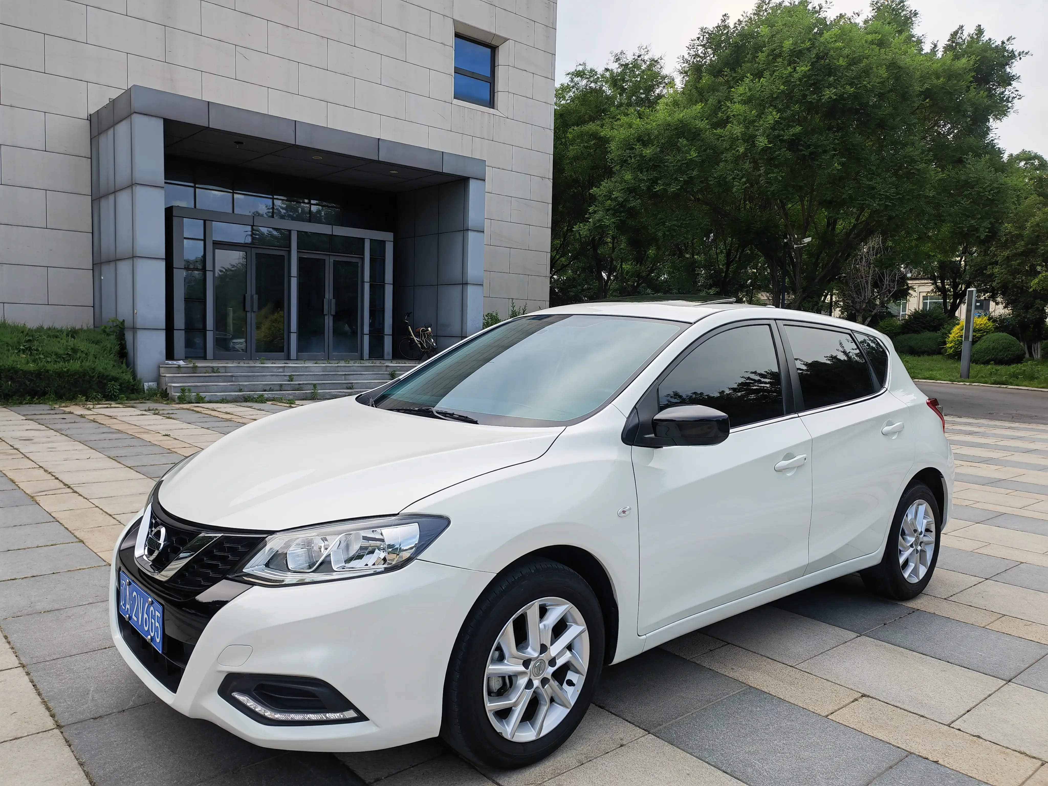 Nissan Tiida