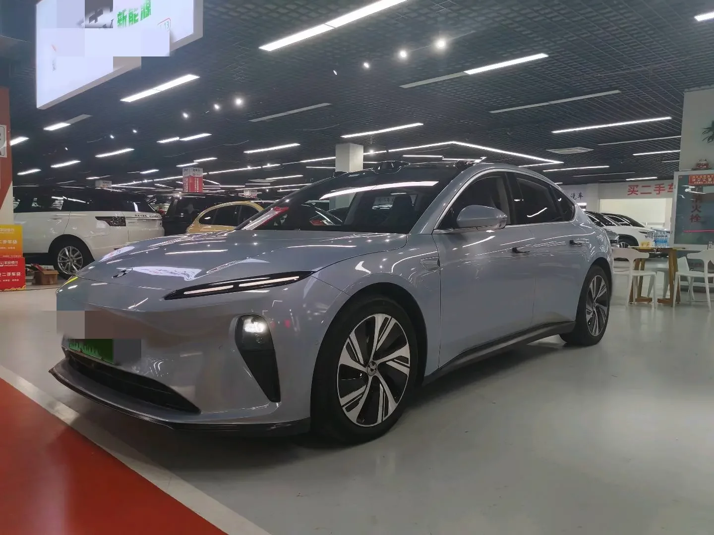 NIO ET5  из Китая