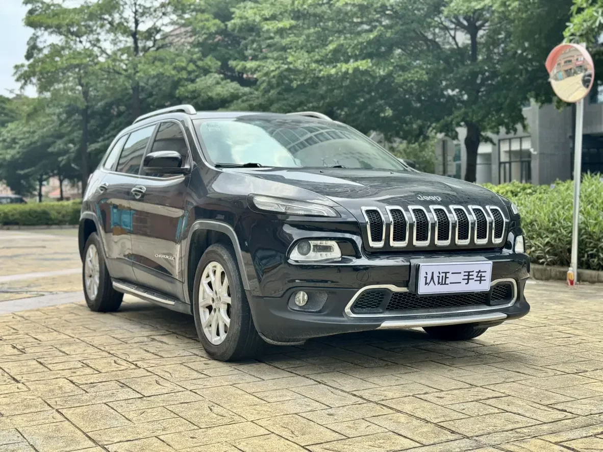 Jeep Cherokee
