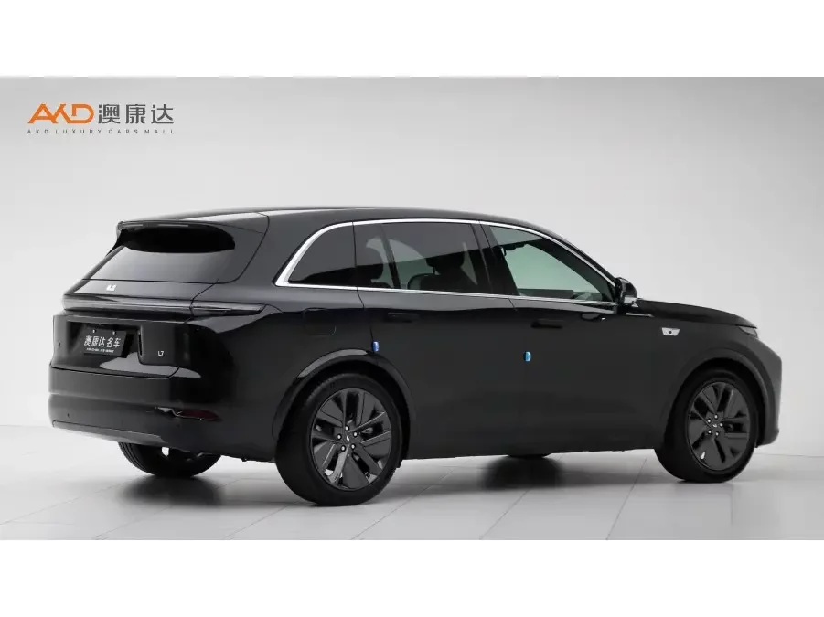 Lixiang L7