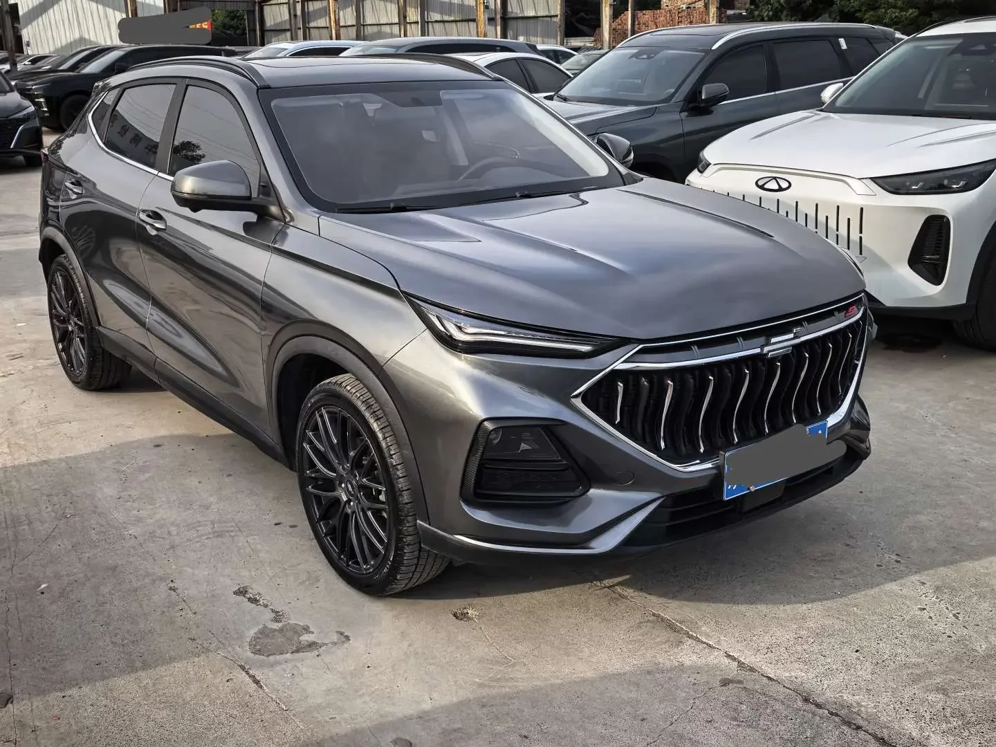 Oshan Changan Auchan X5