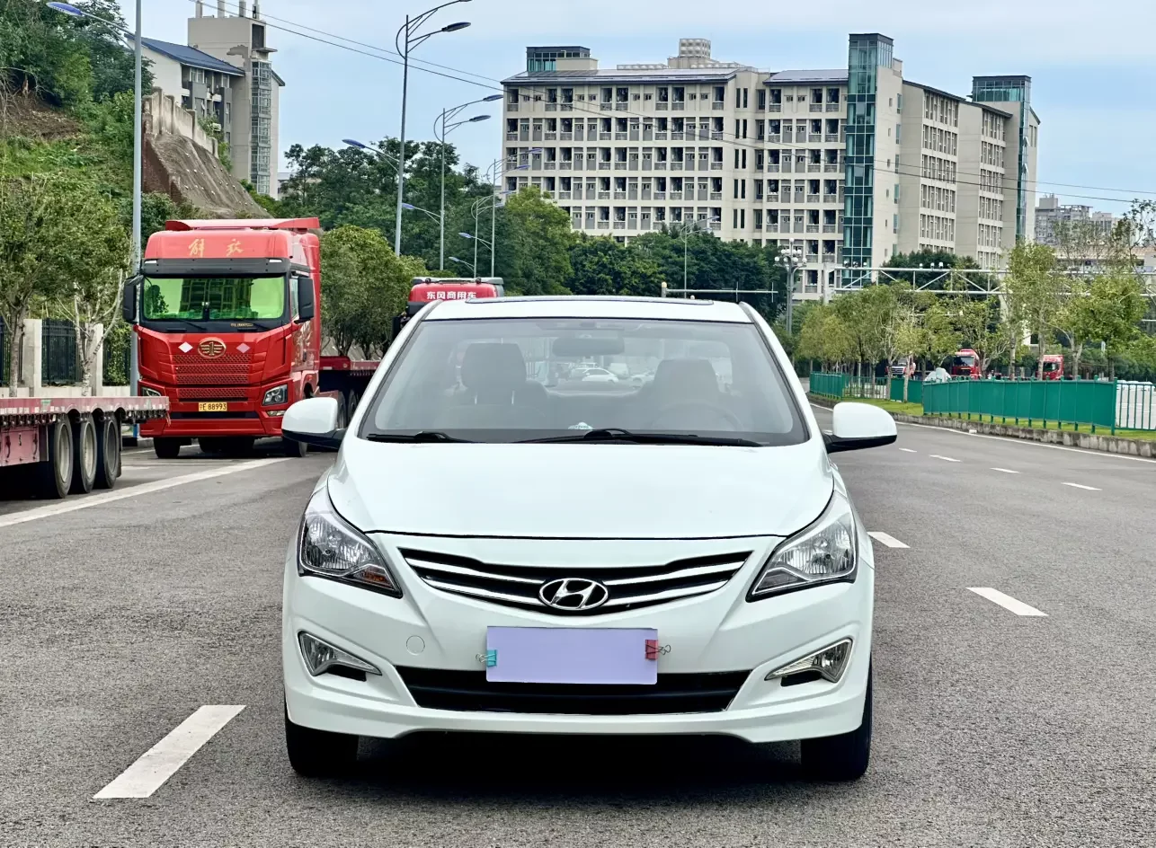 Hyundai Verna