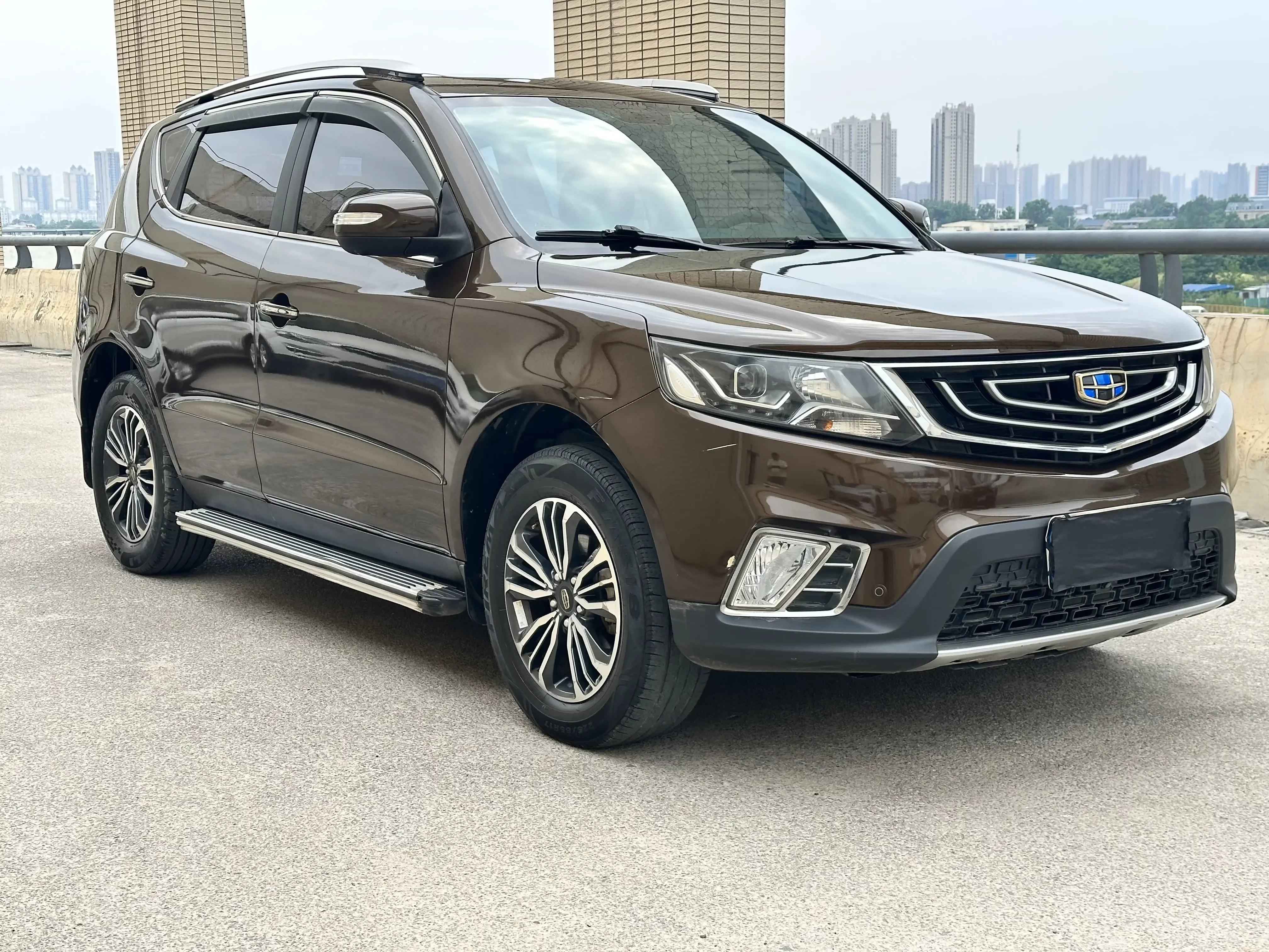 Geely Vision X6