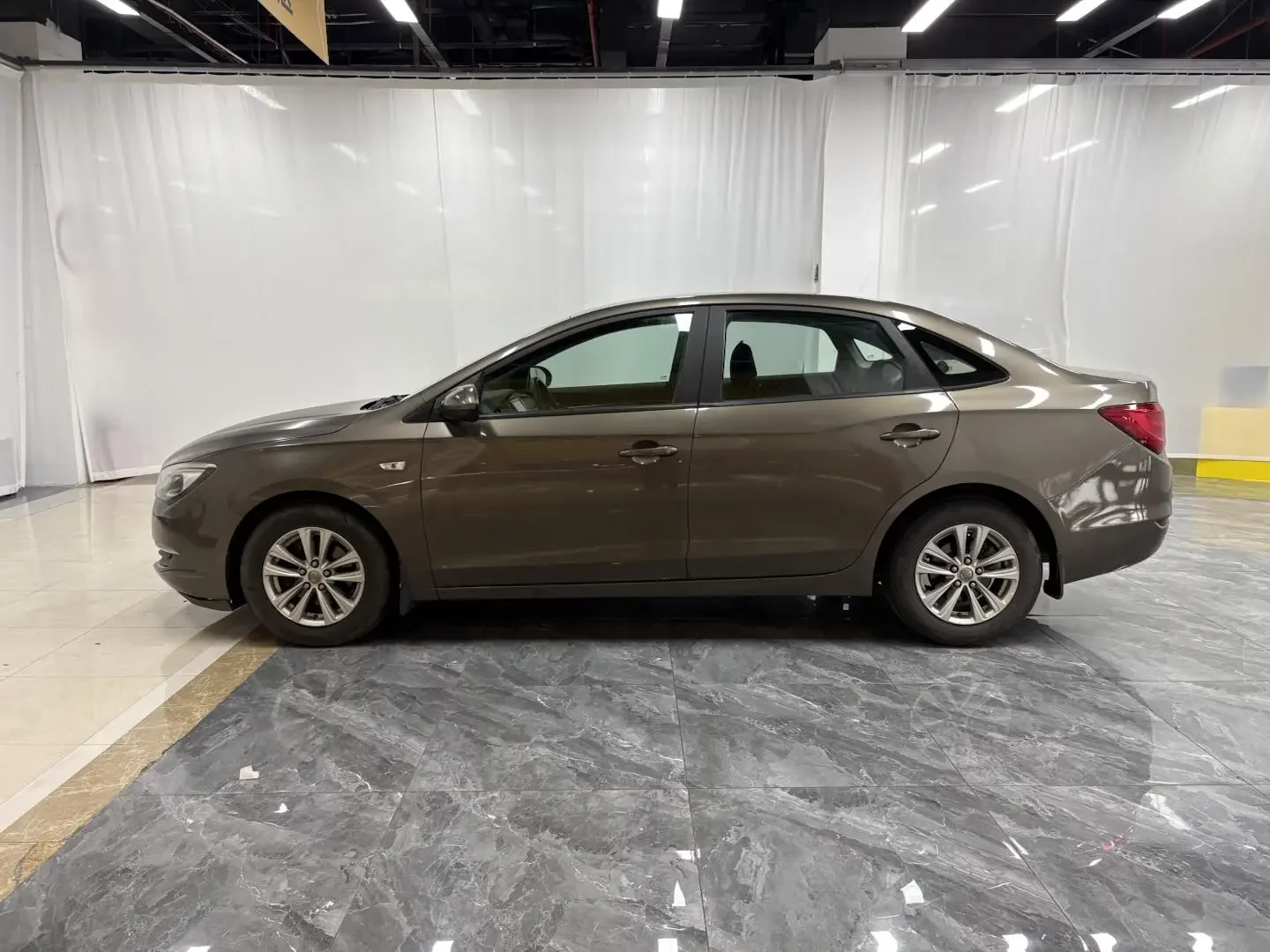 Buick Yinglang