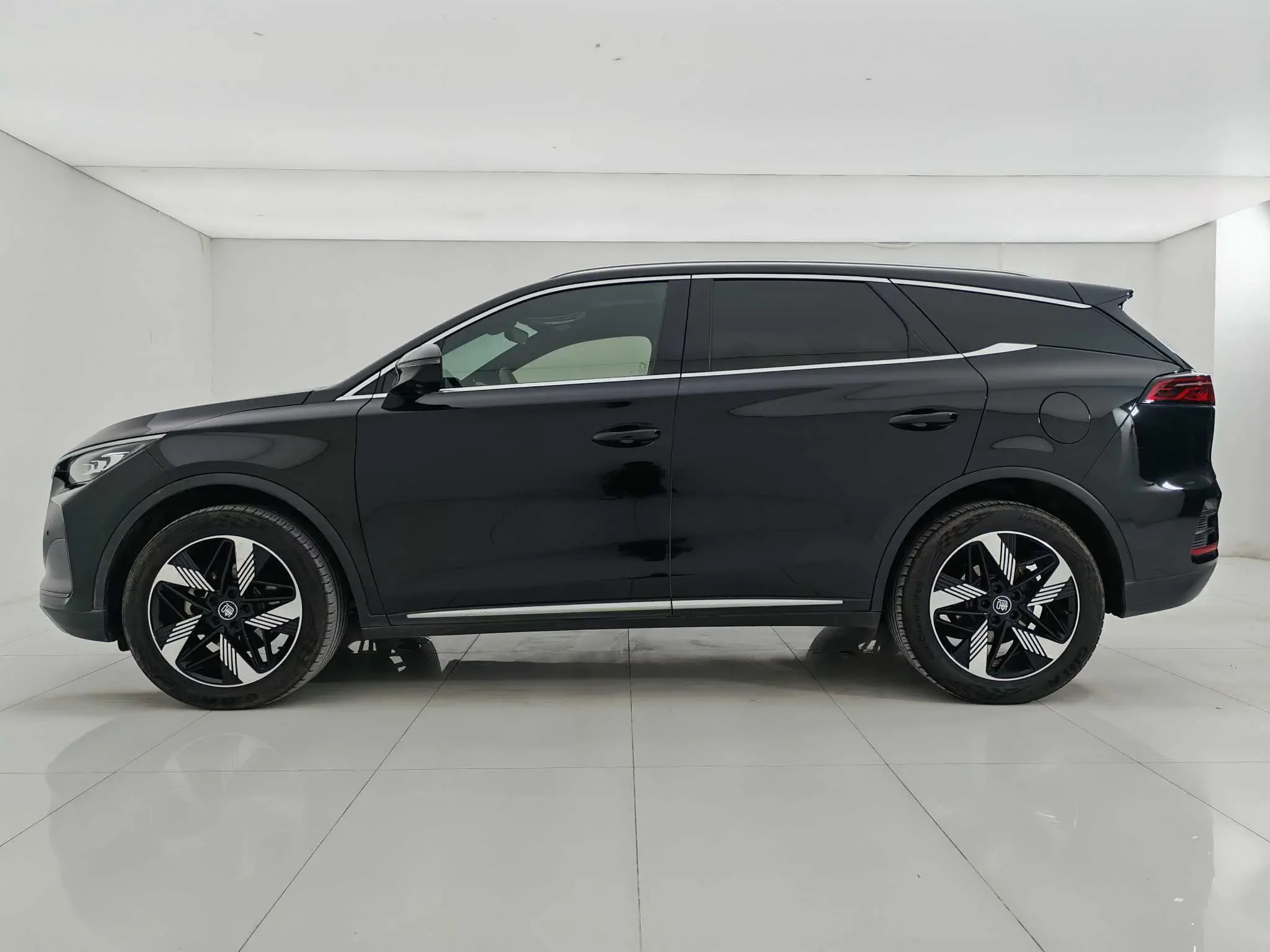 BYD Tang DM