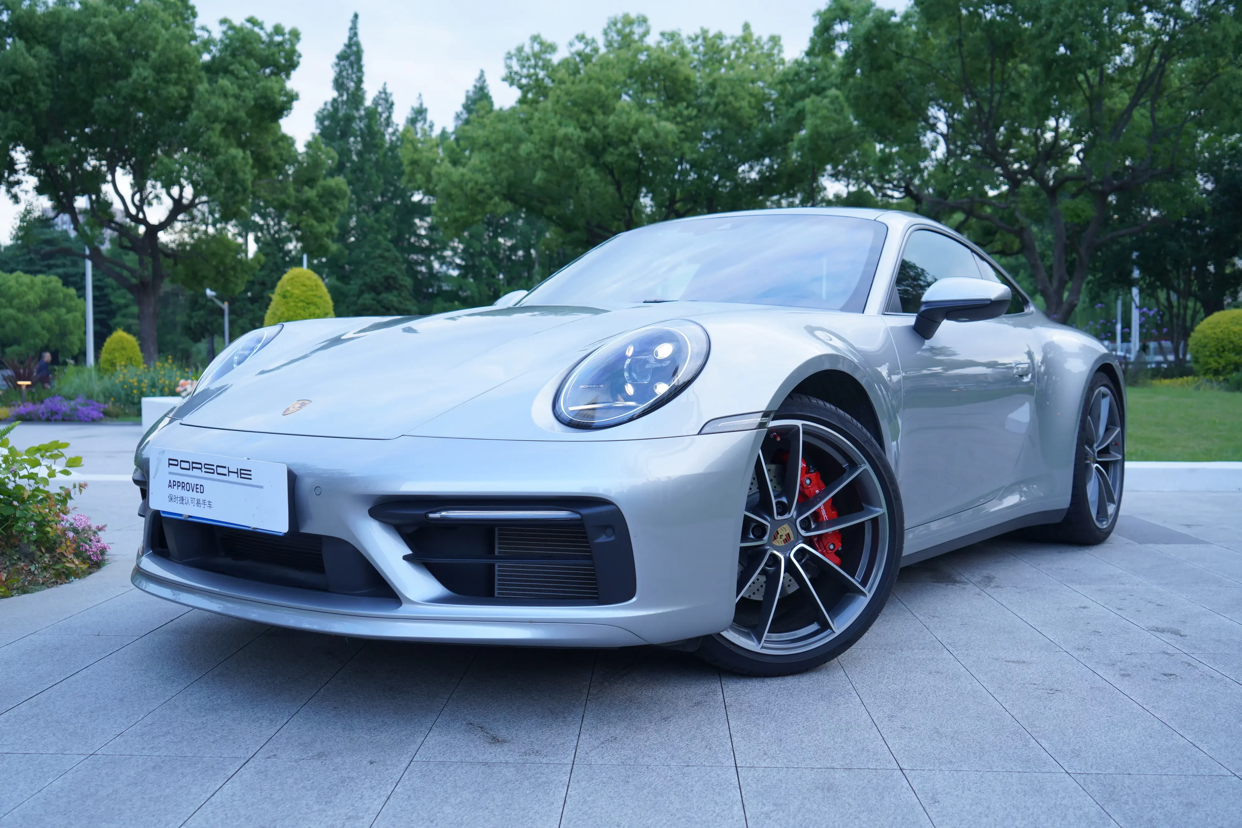 Porsche 911