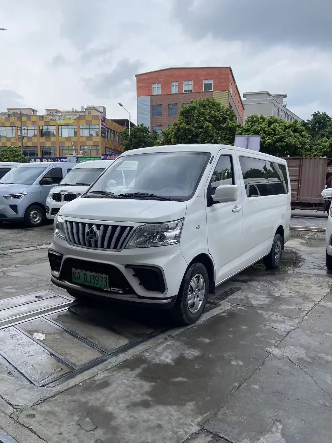 Changan Kaicene Ruixing EM80