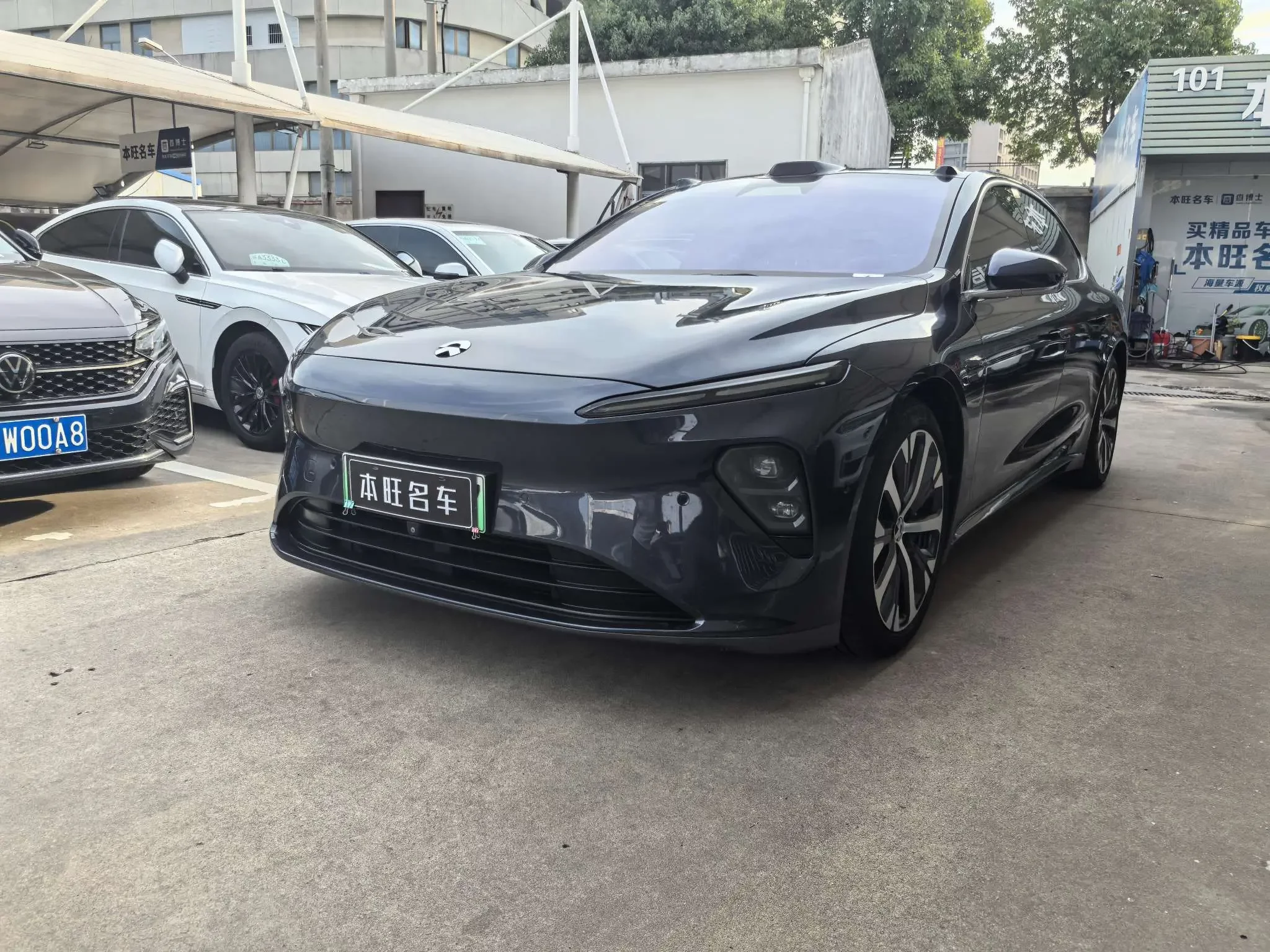 NIO ET7