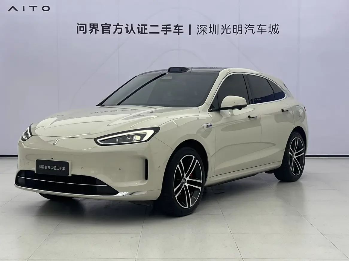 AITO M5