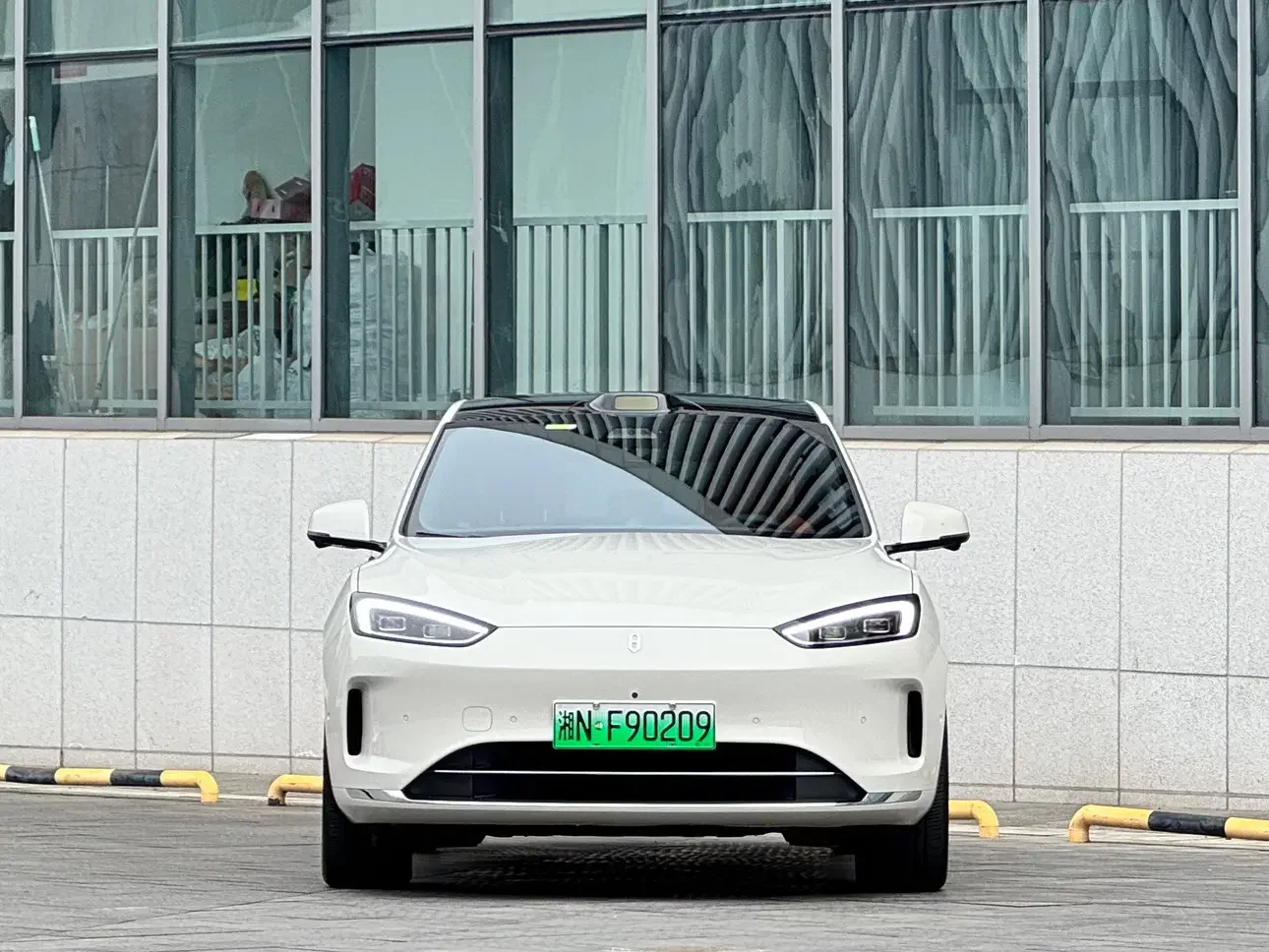 AITO M5