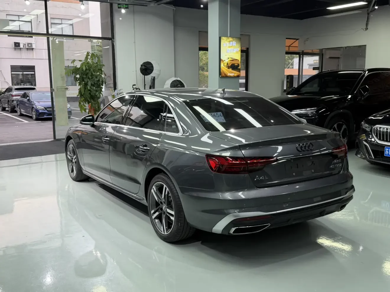 Audi A4L
