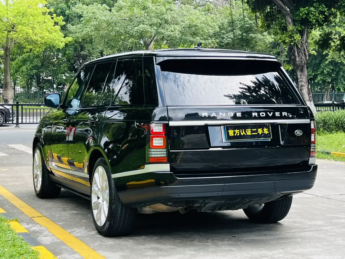 Land Rover range rover