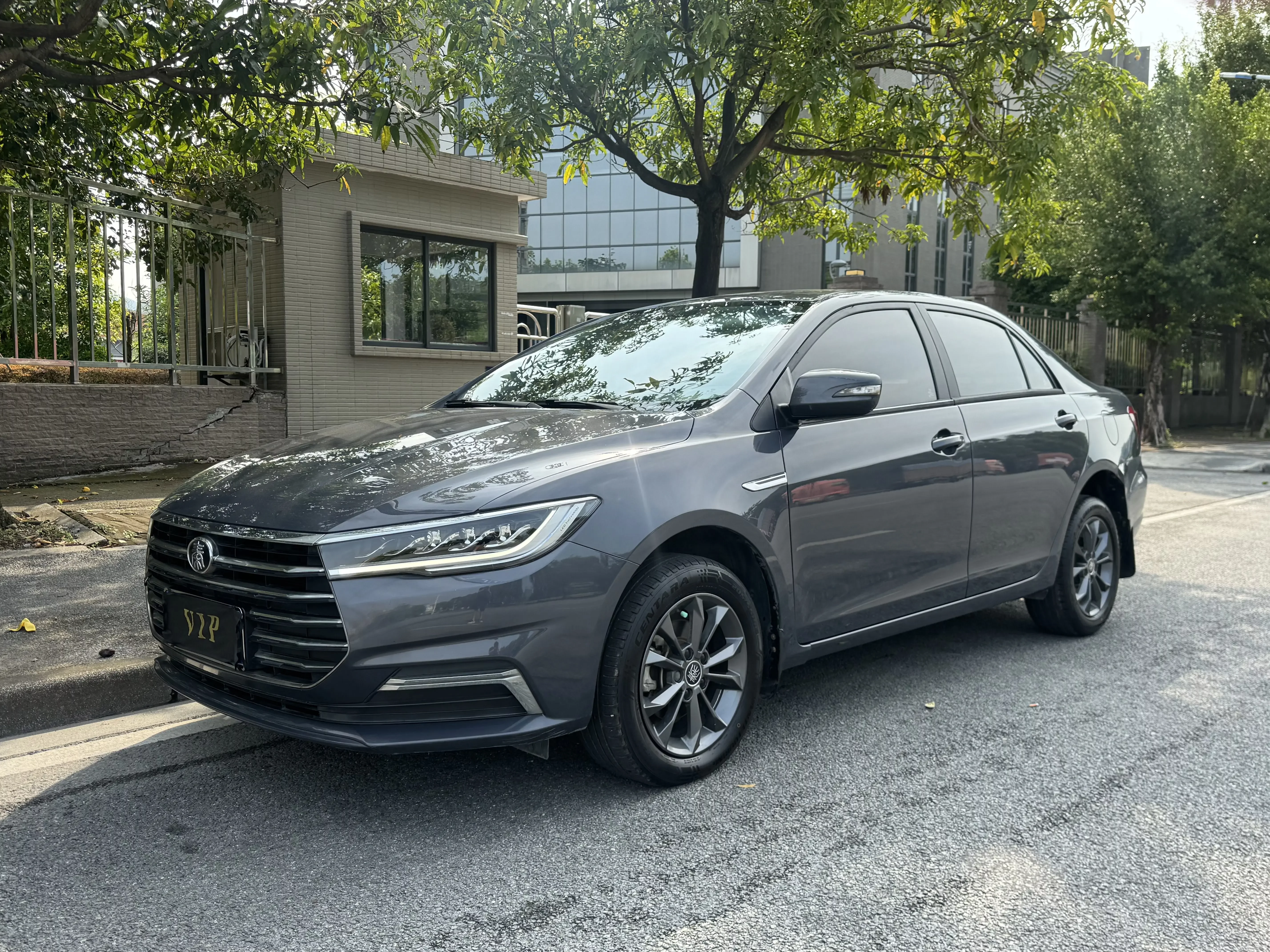 BYD Qin
