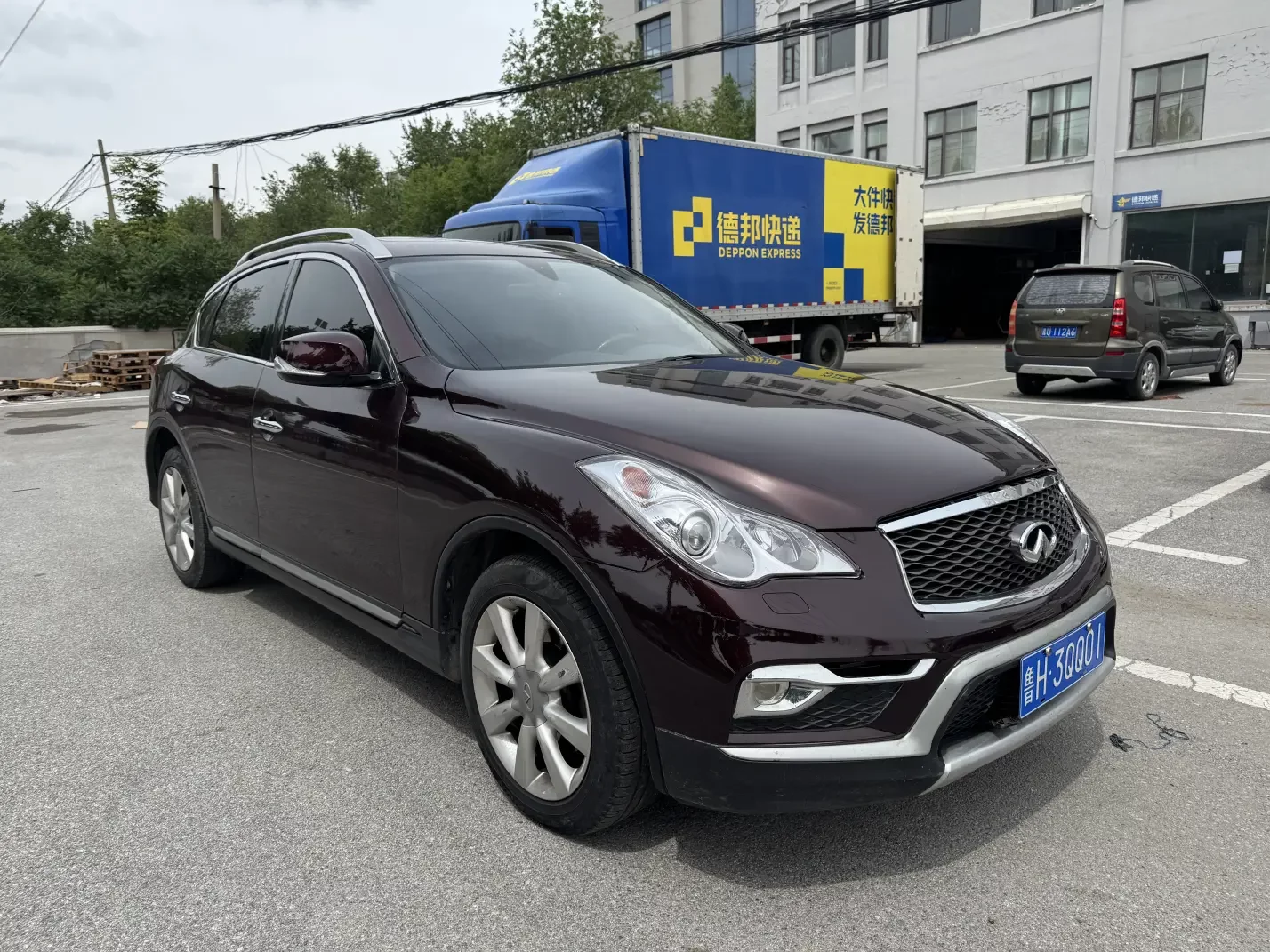 Infiniti QX50