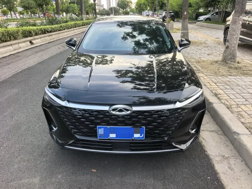 Chery Arrizo 8