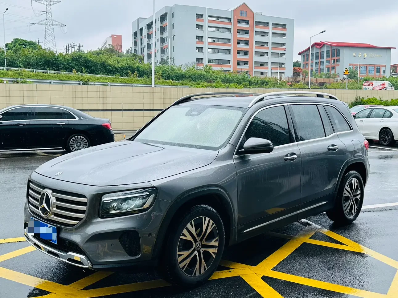 Mercedes-Benz GLB