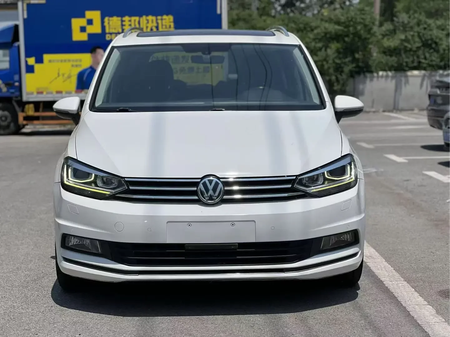 Volkswagen Touran L