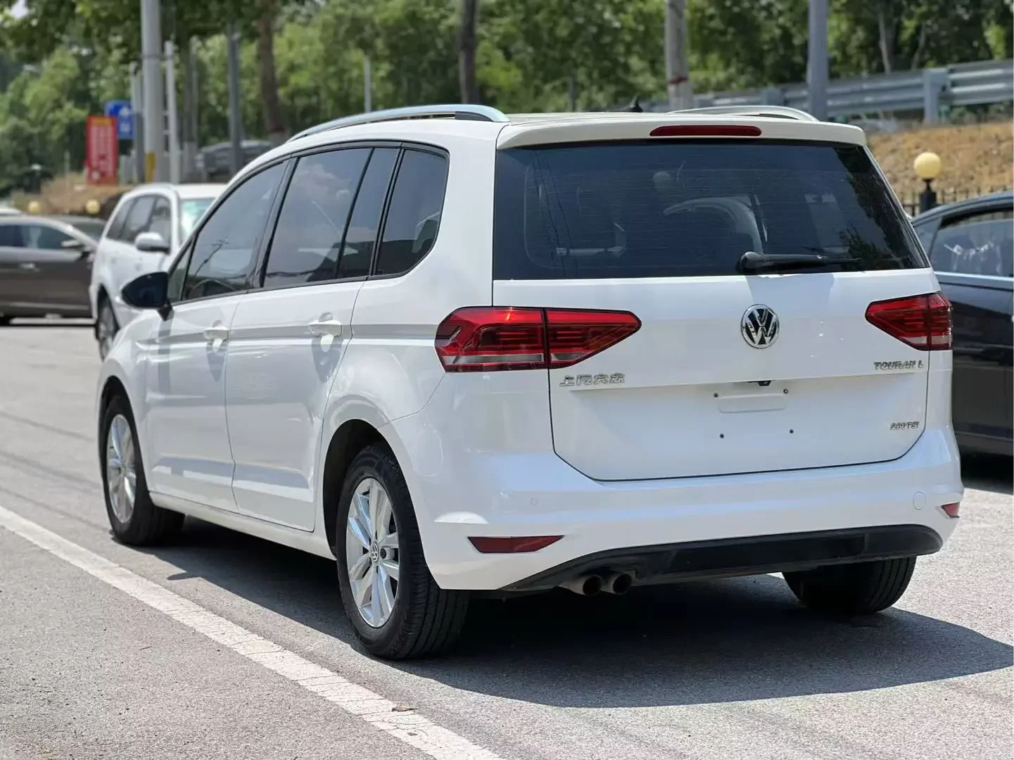 Volkswagen Touran L