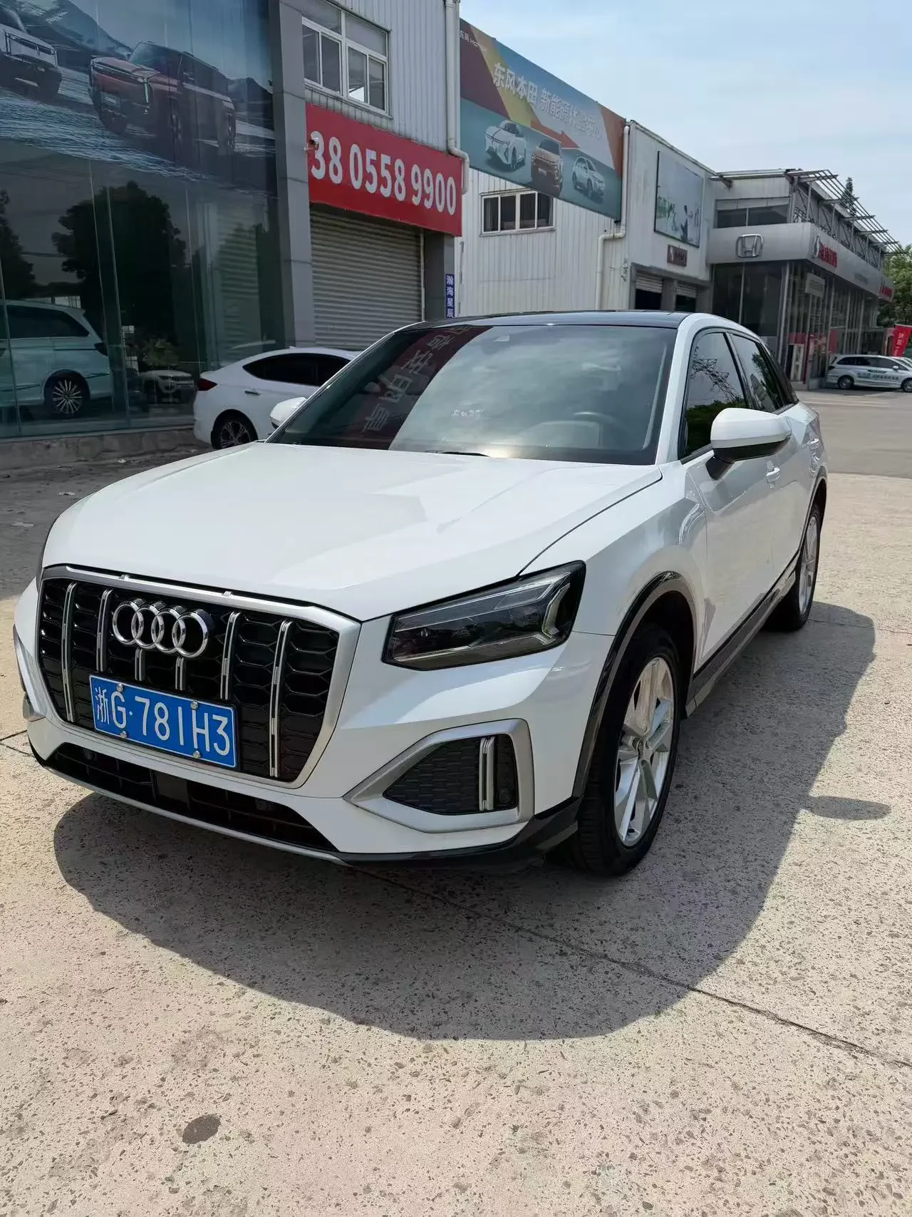 Audi Q2L