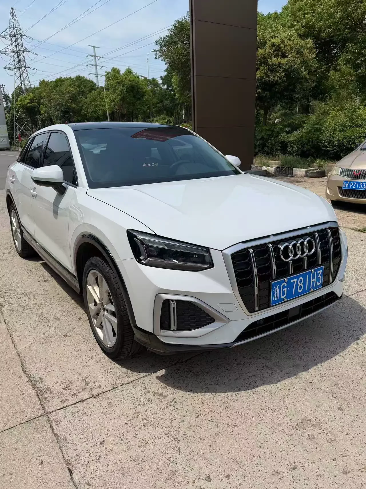 Audi Q2L