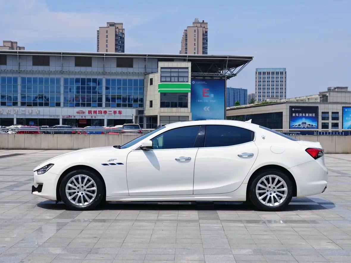 Maserati Ghibli