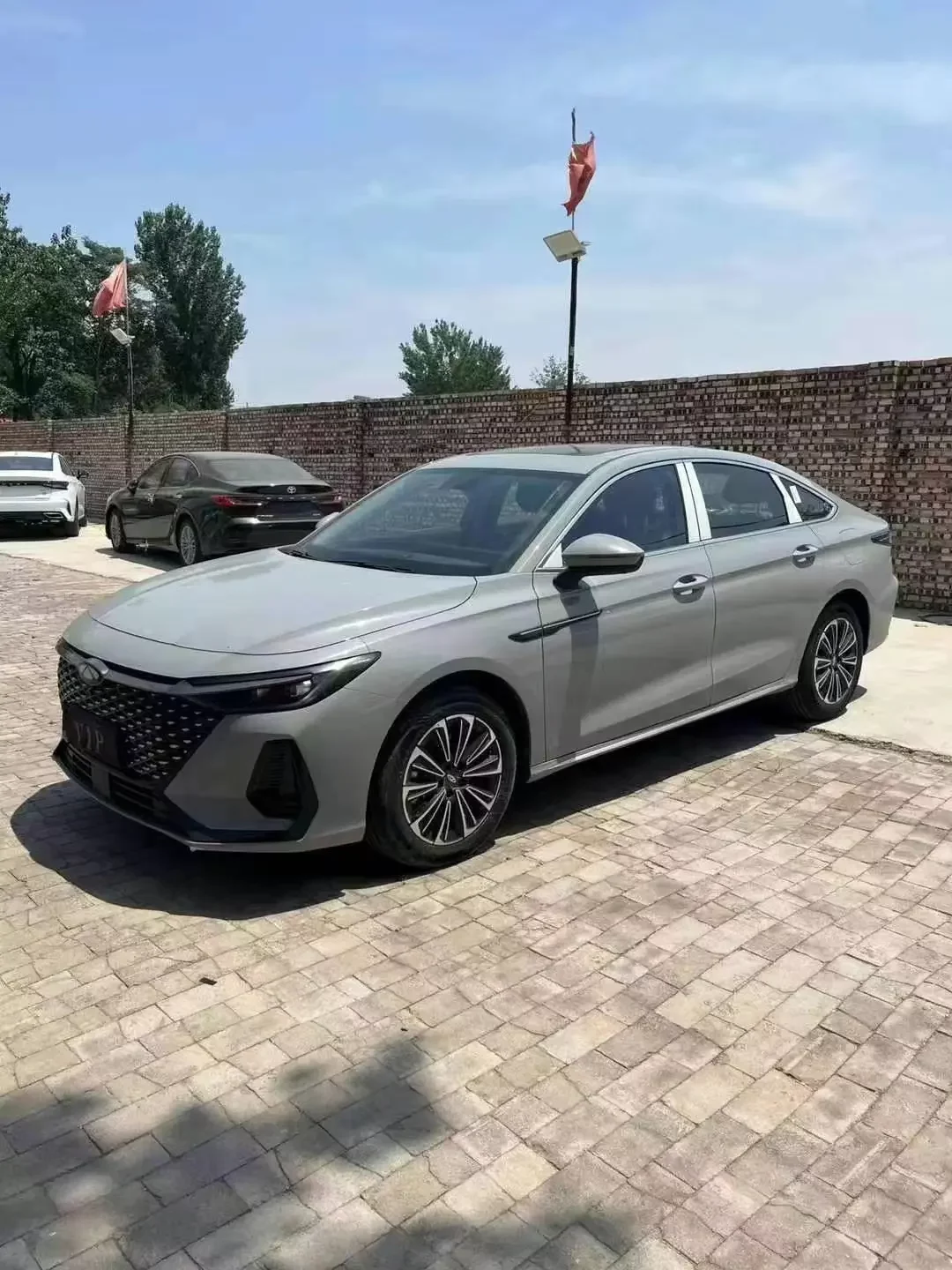 Chery Fengyun A8