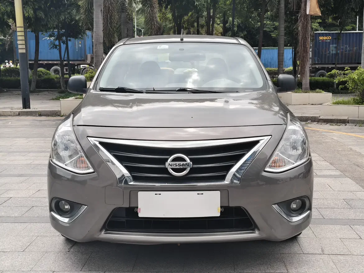 Nissan Sunlight