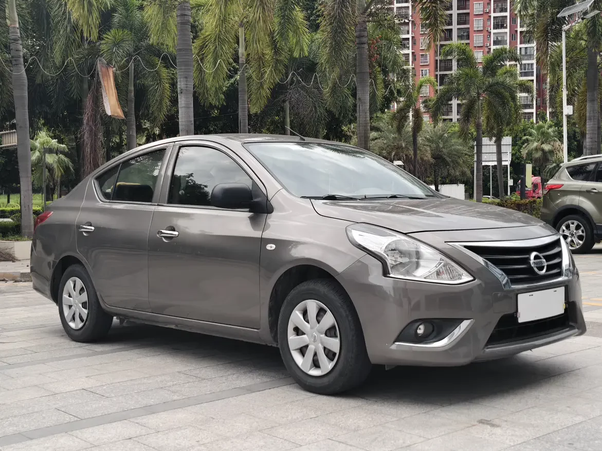 Nissan Sunlight