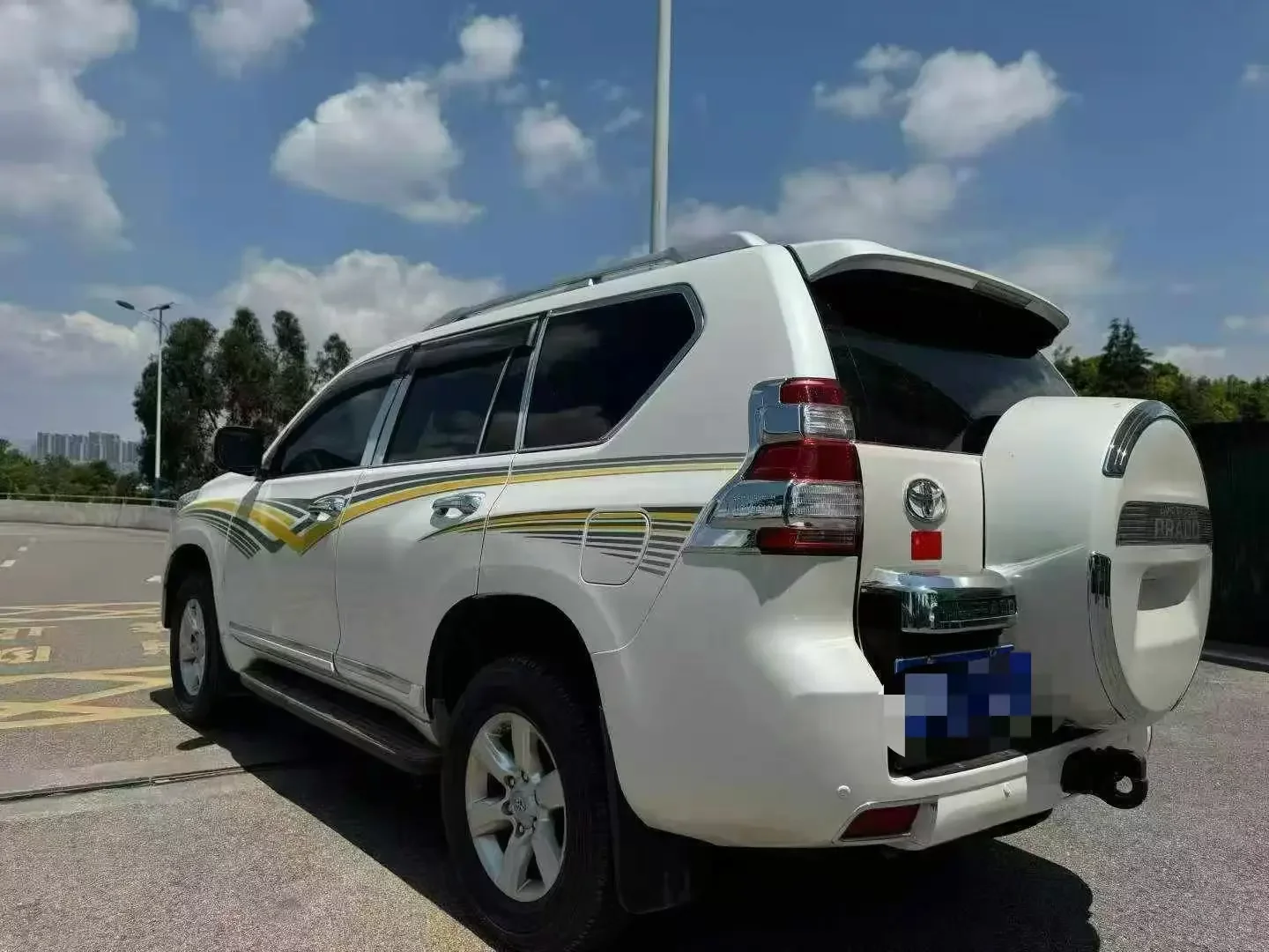 Toyota Prado