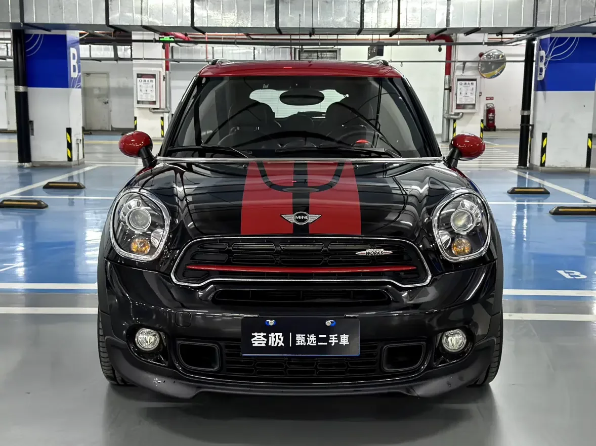 MINI JCW COUNTRYMAN