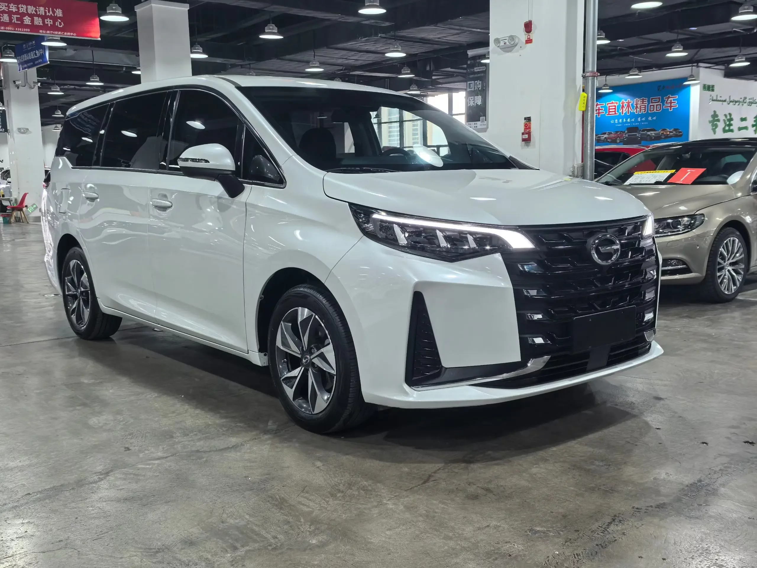 GAC Trumpchi M6
