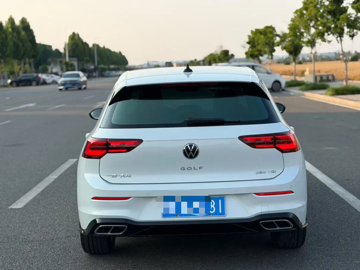 Volkswagen golf