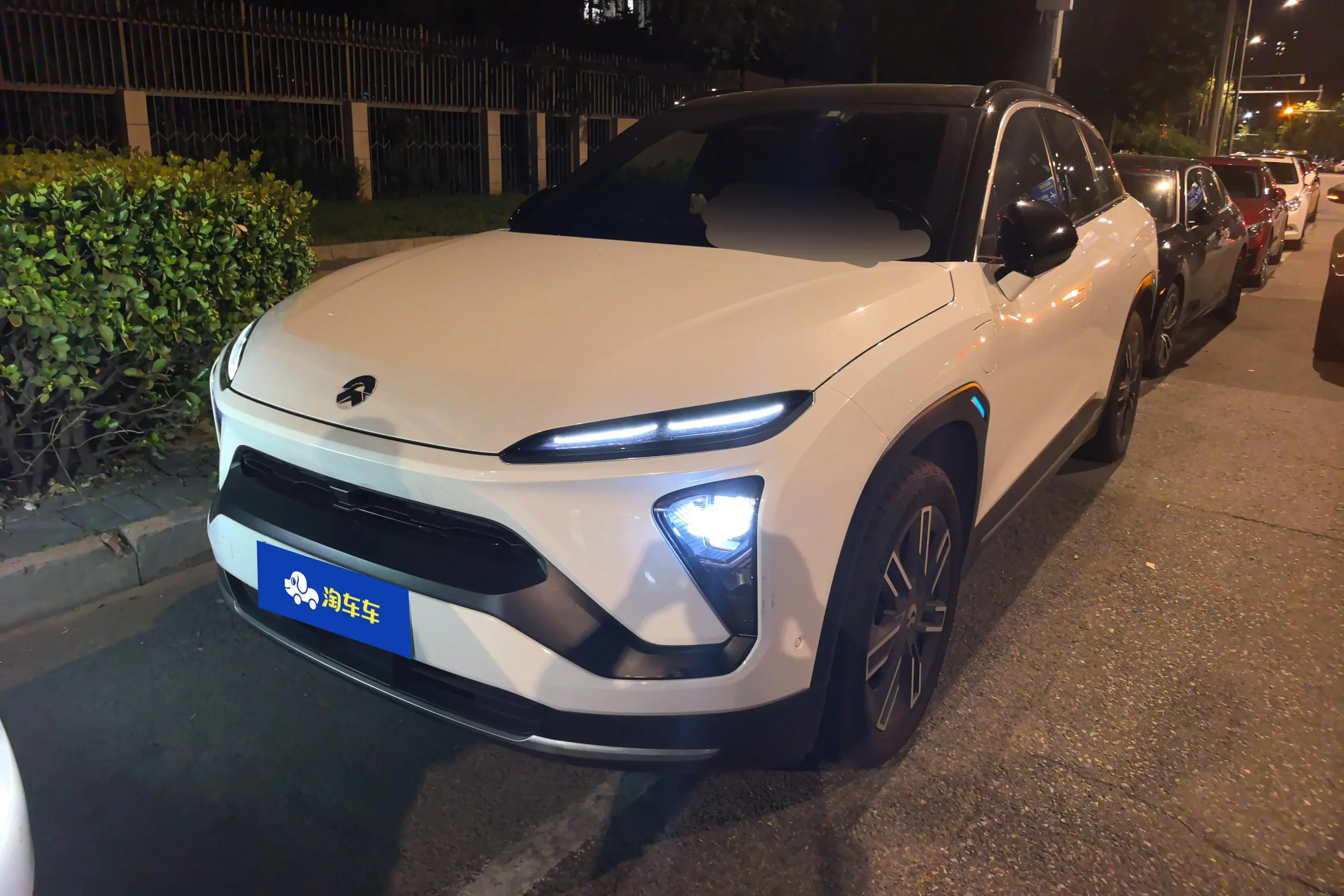 NIO ES6