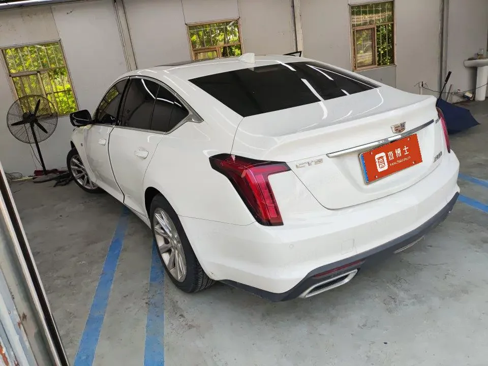 Cadillac CT5