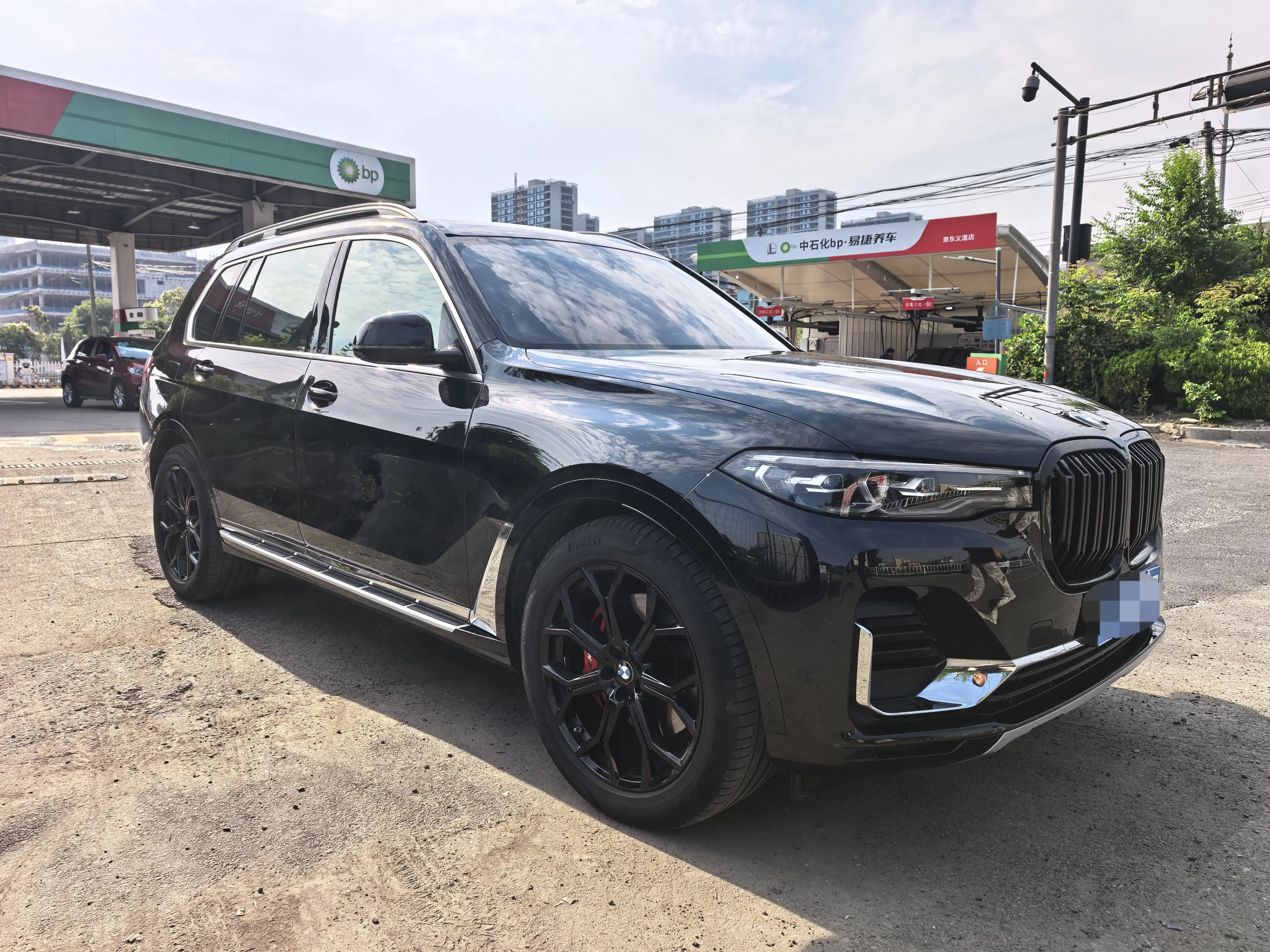 BMW X7