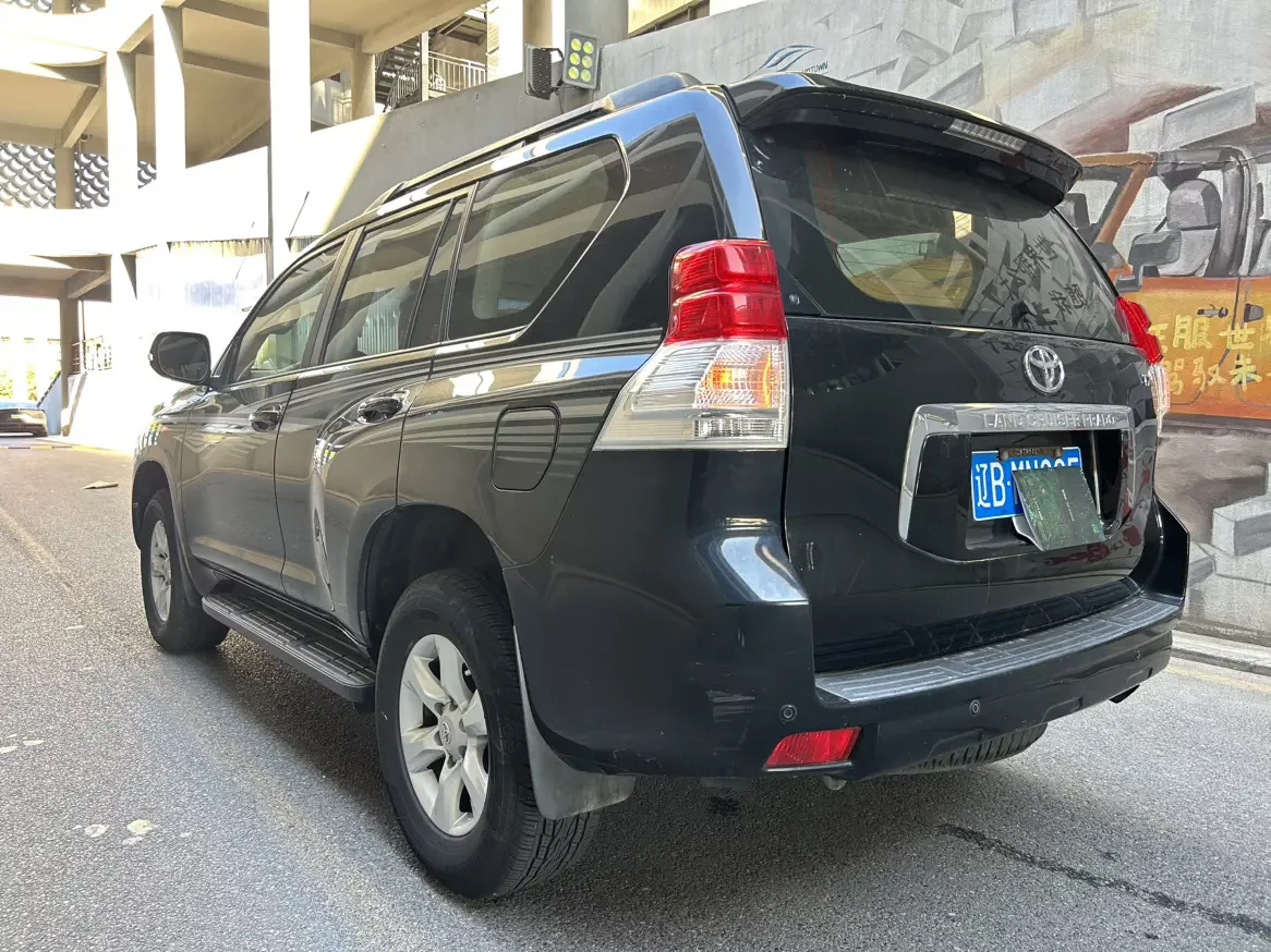 Toyota Prado