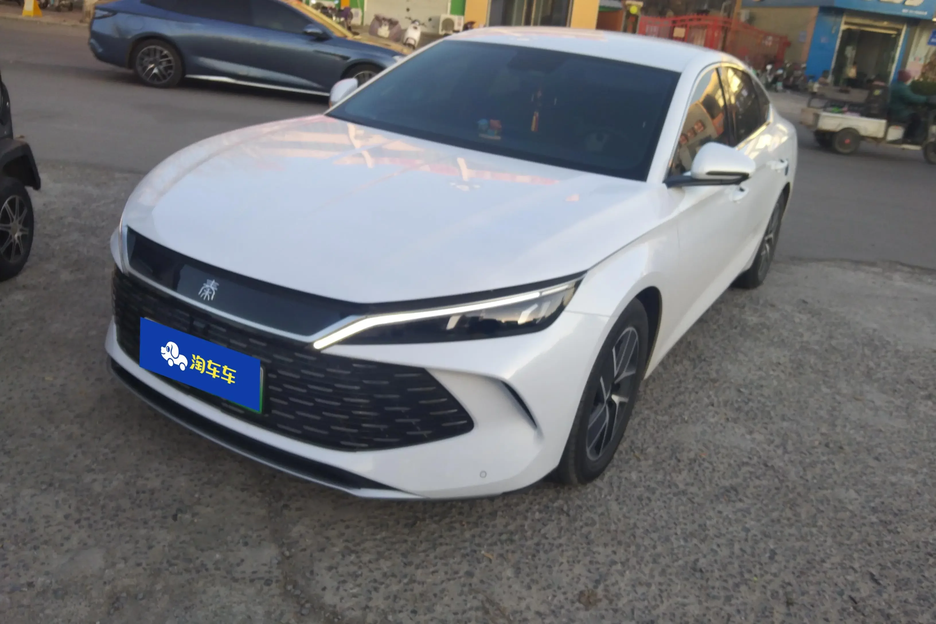 BYD Qin L DM