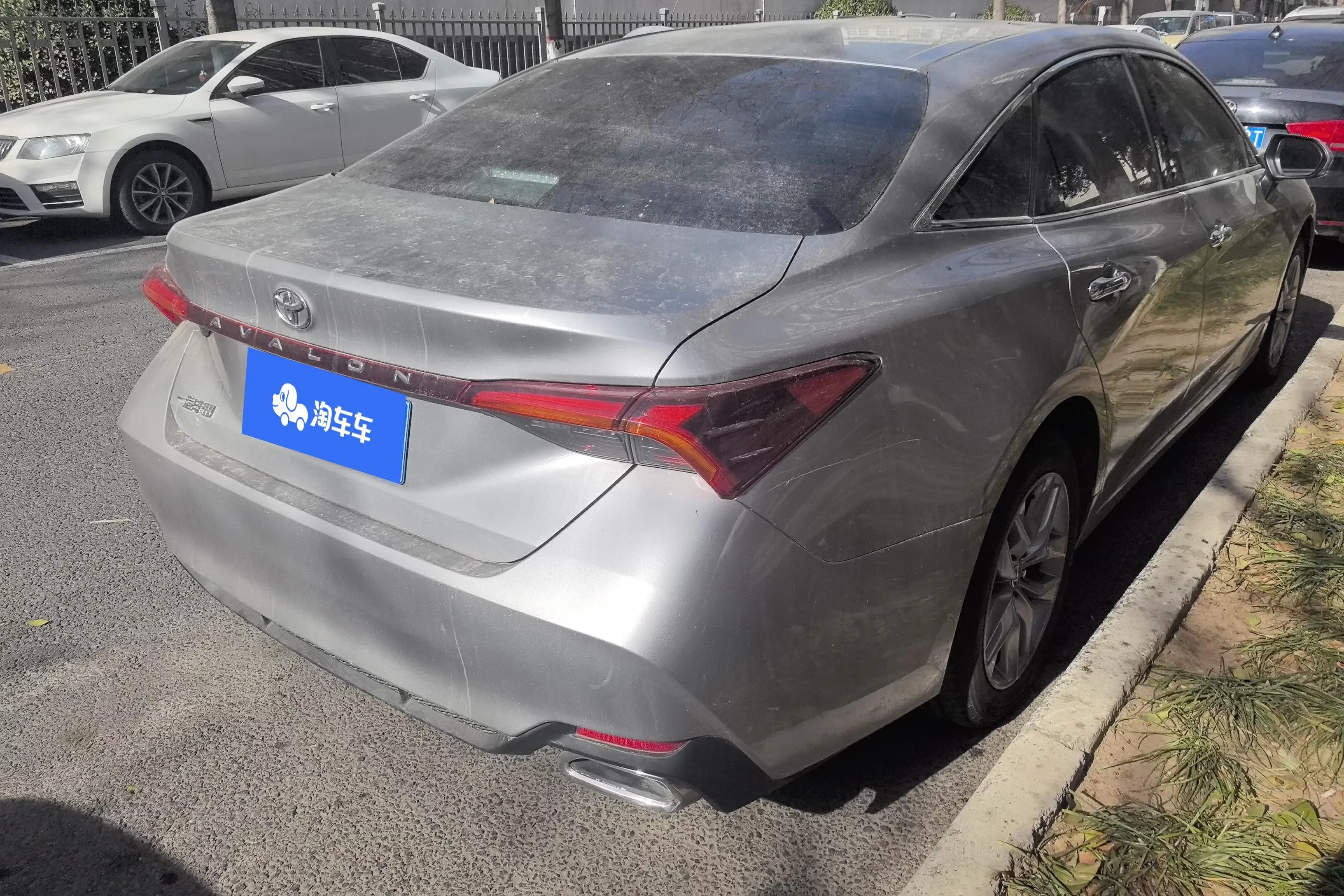 Toyota Avalon