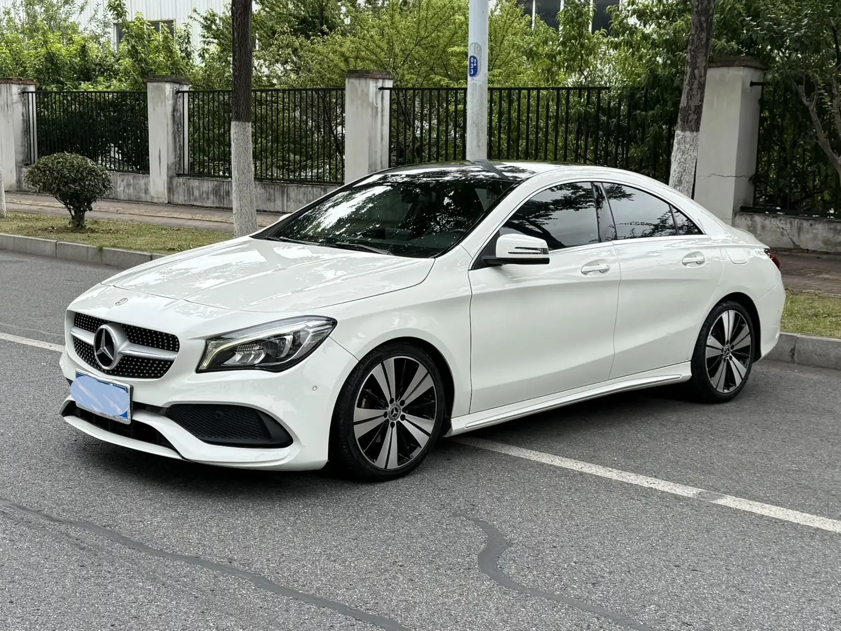 Mercedes-Benz CLA (Imported)