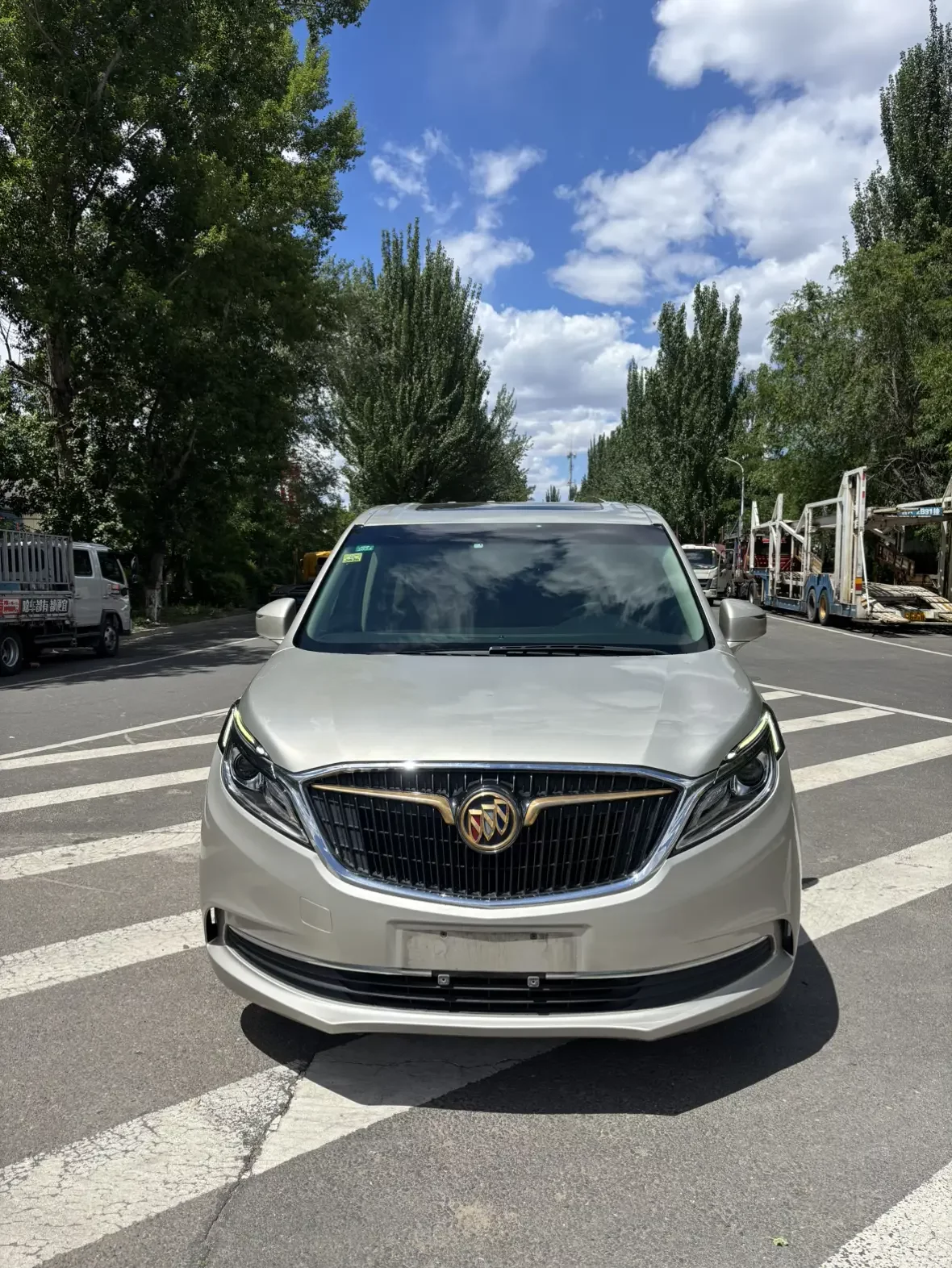 Buick GL8