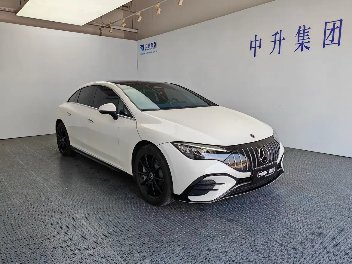 Mercedes-Benz EQE