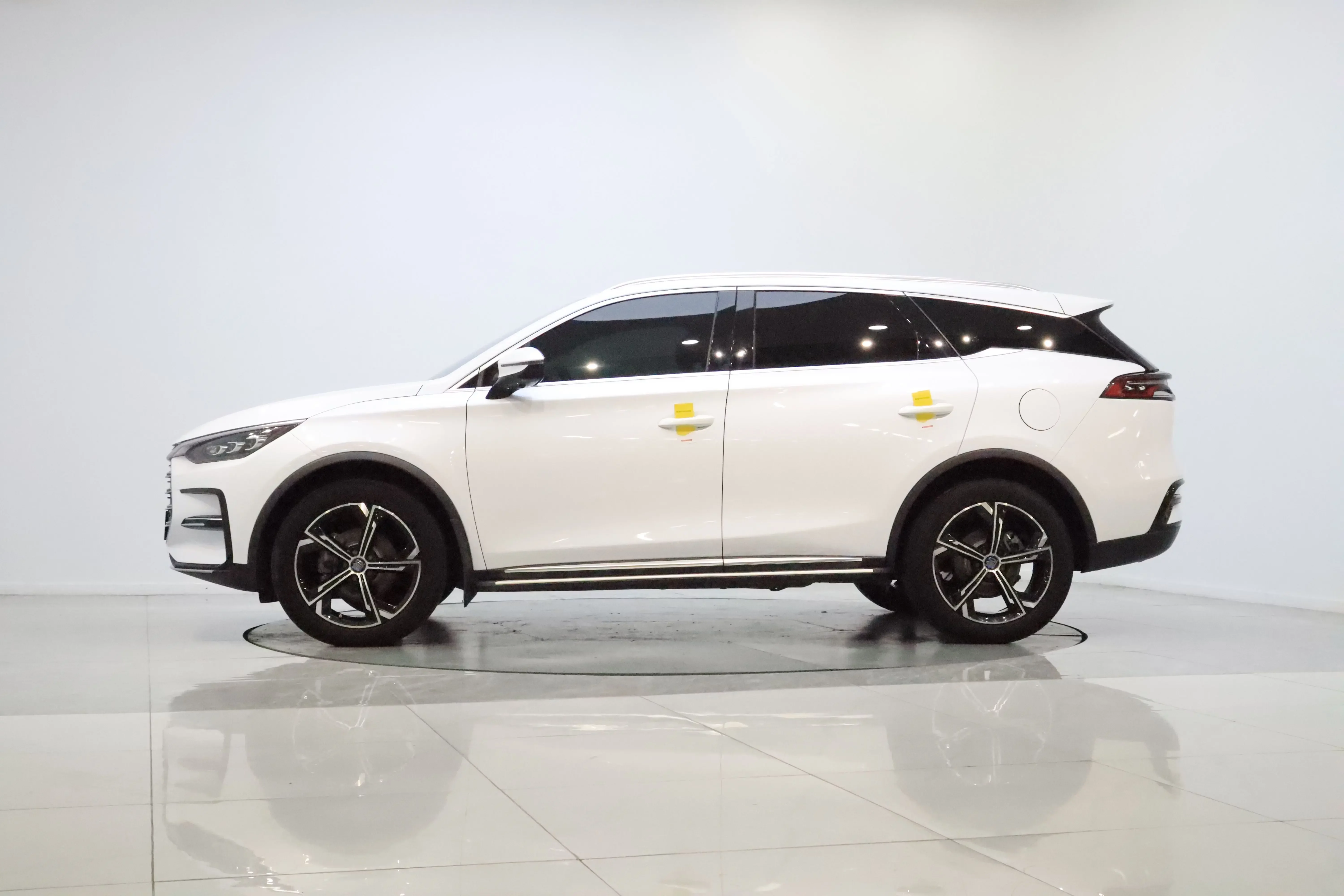 BYD Tang DM